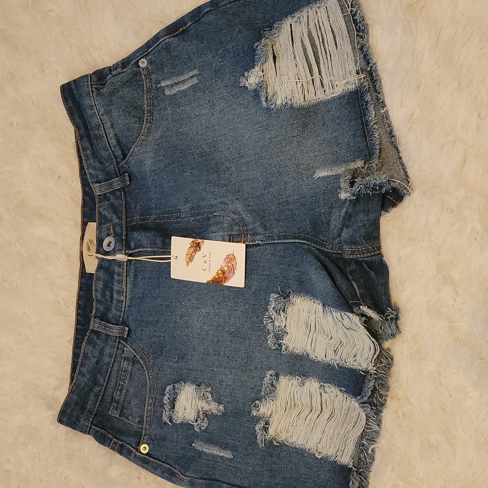 NWT Chelsea & Violet Shorts